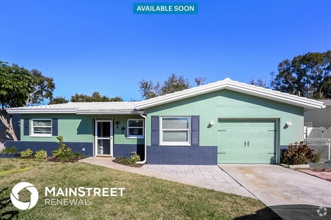 Building Photo - 6935 301st Ave N Rental