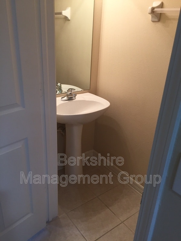 Photo - 5041 Chipotle Ln