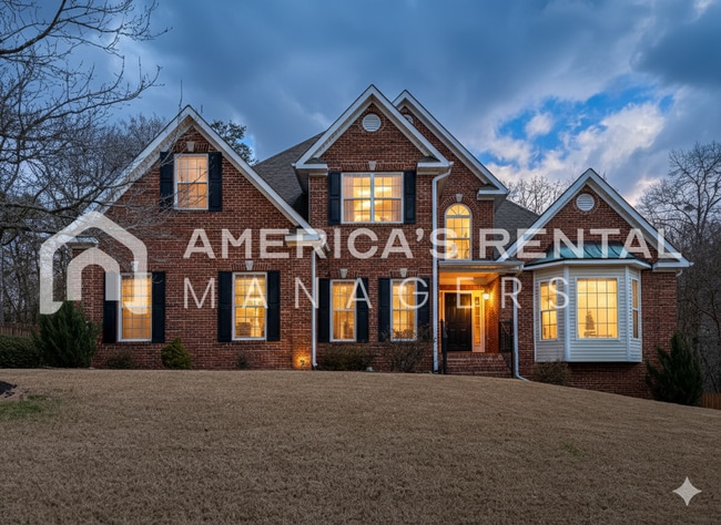 Photo - JUST LISTED - Spacious Five Bedroom Residence in Meadowbrook!