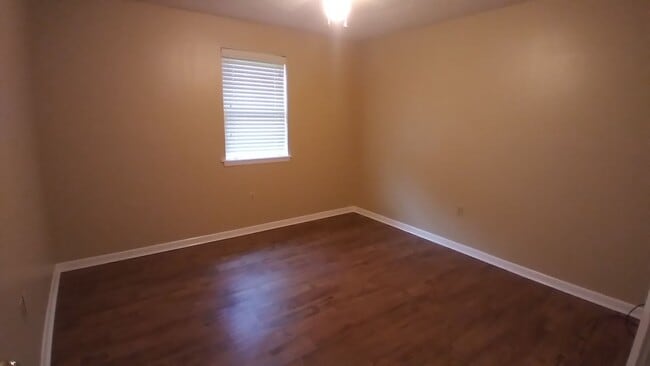 Photo - 19 Hartwell Pl