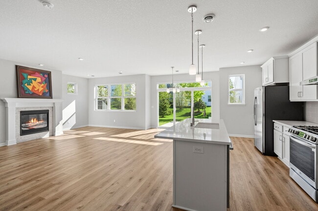 Photo - 4702 Cranesbill Rd