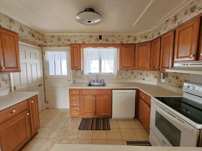 Photo - 1636 Philadelphia St