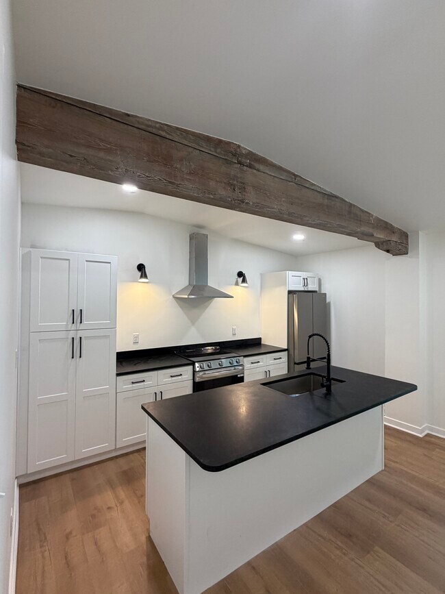 Photo - The Warehouse At Calhoun - RESIDENTIAL Unit 503 - E
