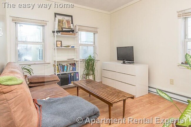 Photo - 1105 Cambridge St Unit #1