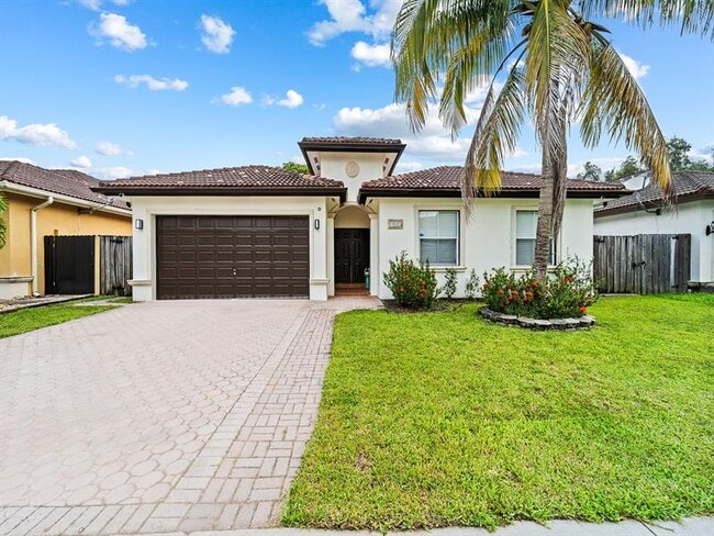 Building Photo - 14815 SW 28 Ln Rental