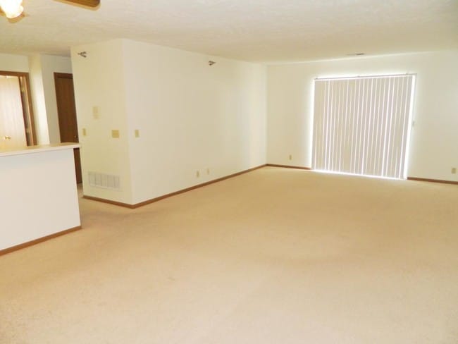 Photo - Sunridge Apartments