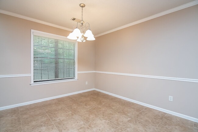 Photo - 8018 Jills Creek Dr