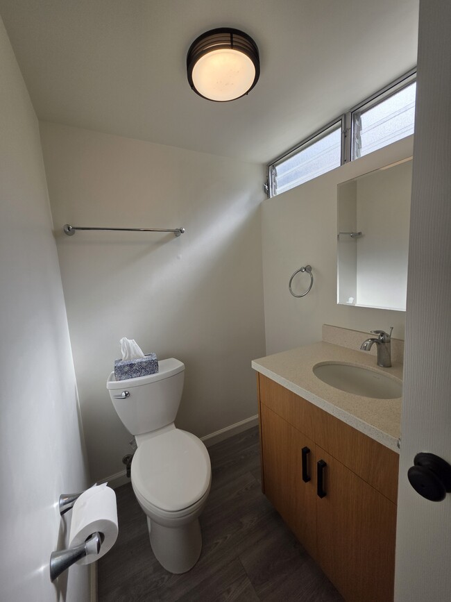 Photo - 350 Aoloa St