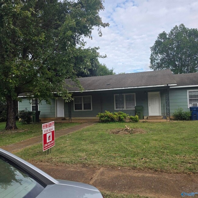 Photo - 3225 Clopton St SW