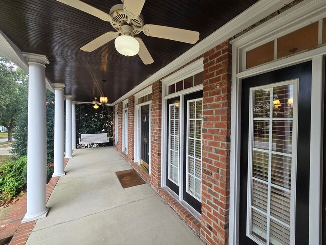 Photo - 131 Barclay Valley Dr