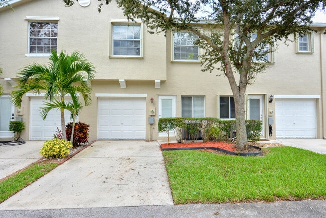 Photo - 2116 SE Eatonville Dr