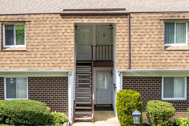 Entrance - Valley Glen Condos