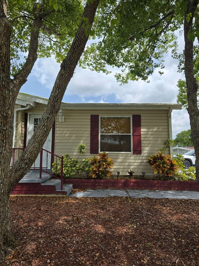 Photo - "Charming 3-Bed, 2-Bath Mobile Home Retrea...