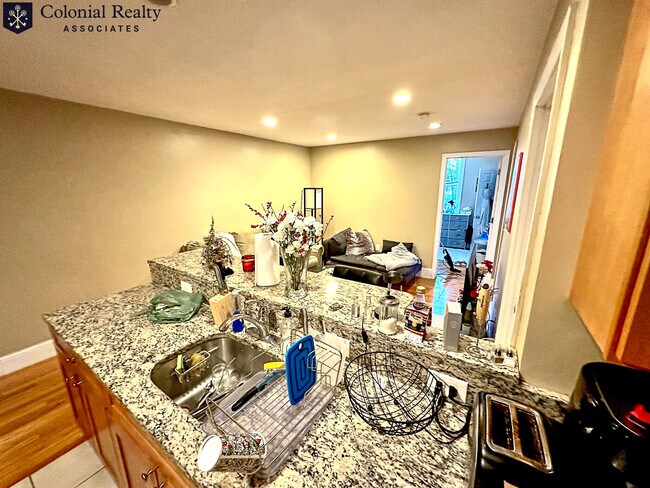 Photo - 76 Egmont St Unit 4