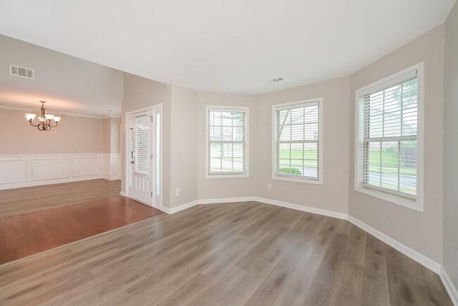Photo - 3065 Hampton Bay Cove NE