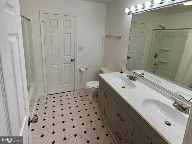 Photo - 14134 Autumn Cir