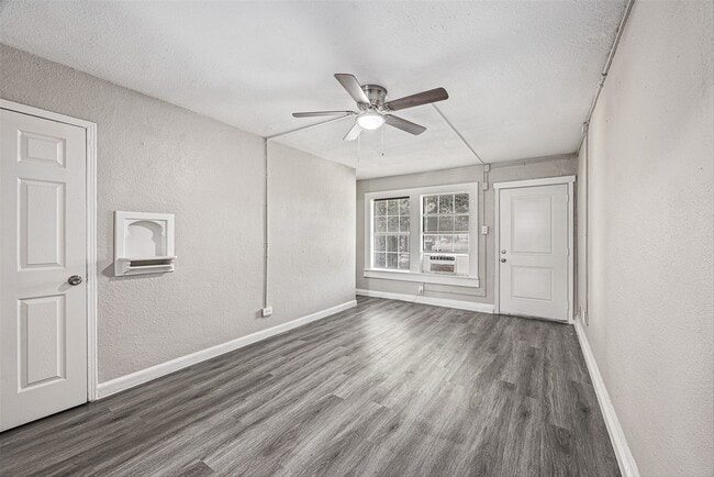 Photo - 905 3rd Ave N Unit 55