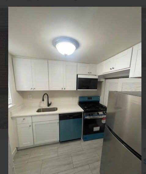 Photo - 2588 Iverson St