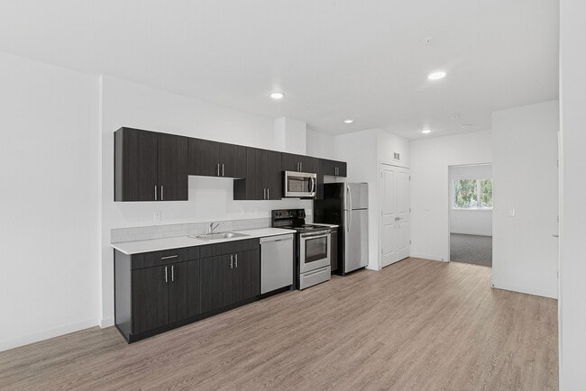 Building Photo - Rogers Landing Rental