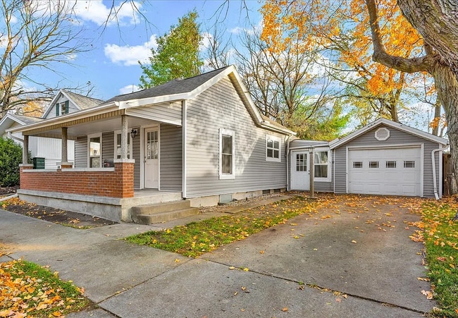 Building Photo - 610 Scott St