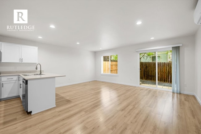 Photo - STUNNING 3 Bed / 2.5 Bath Brand New Townhome!!