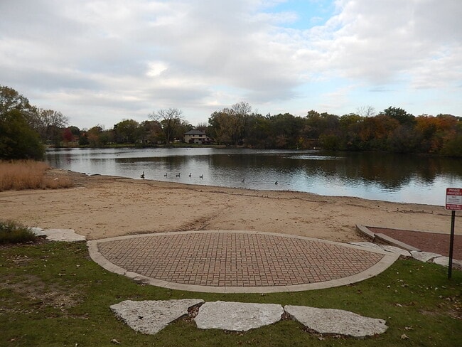 Photo - 120 Lakeview Dr Unit 309