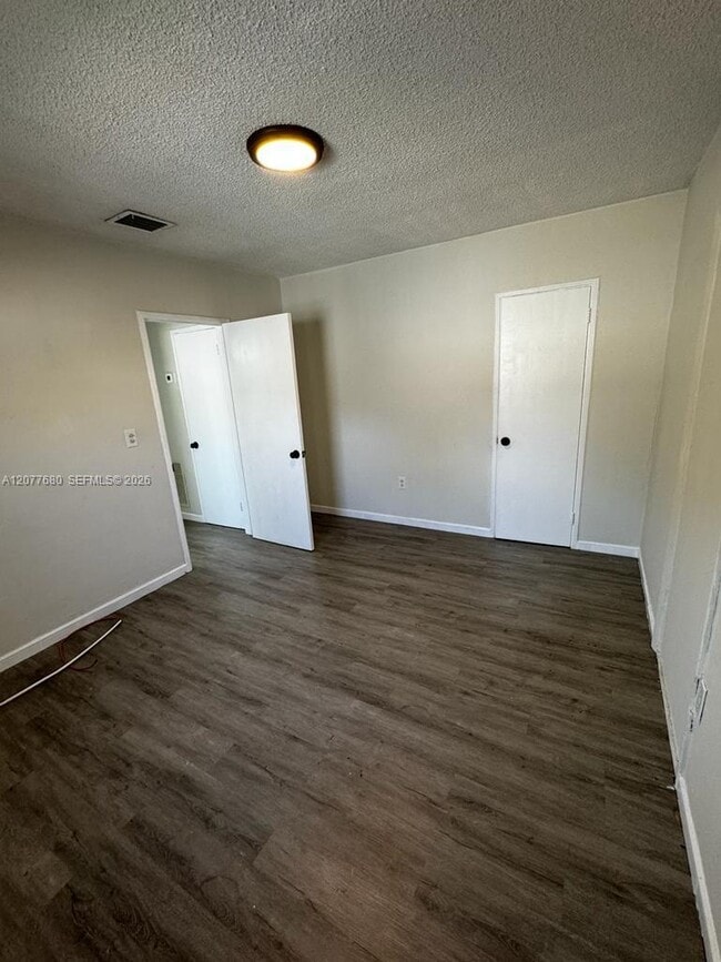 Photo - 2734 SW 30th Ct Unit 1