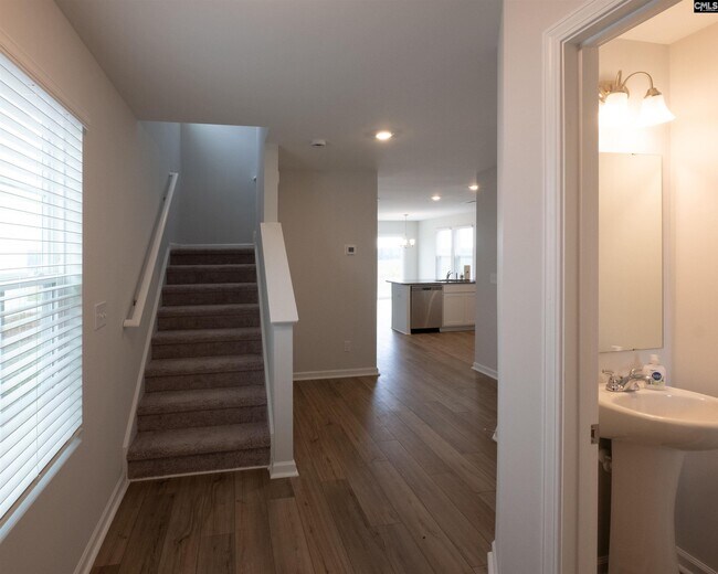 Photo - 921 S Desert Orch Ln