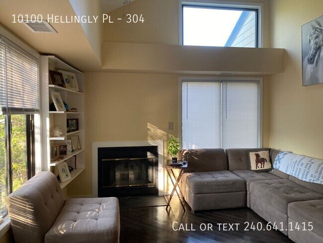 Photo - 10100 Hellingly Pl