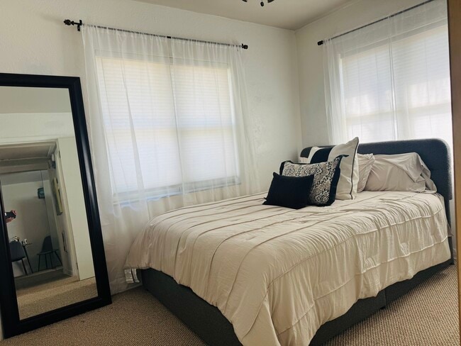 Photo - 412 73rd Ave Unit 1