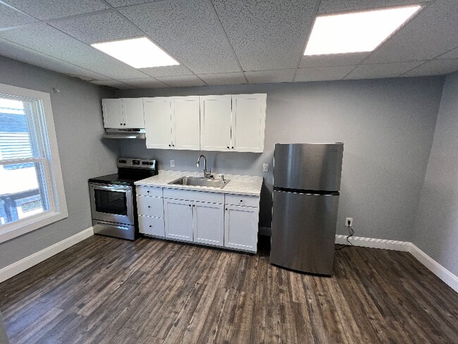 Photo - 31 Griswold St Unit 2 Rear