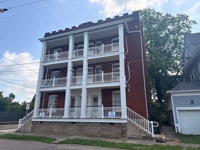 Photo - 316 S Monroe St