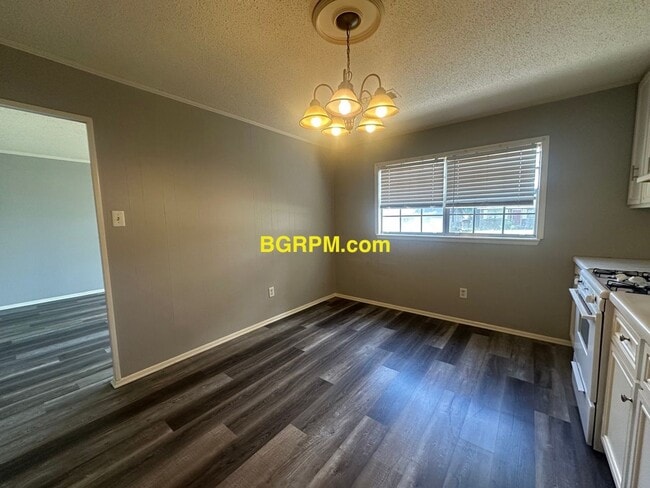 Photo - 3 Bd, 1 1/2 BA, home in Jacksonville