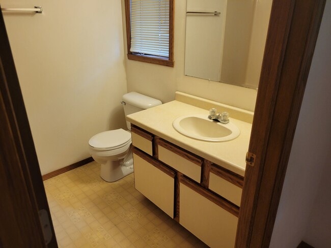 Photo - 13 Century Ct