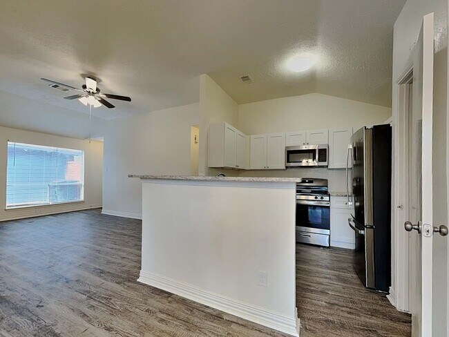 Photo - 9167 Golden Sunshine Dr