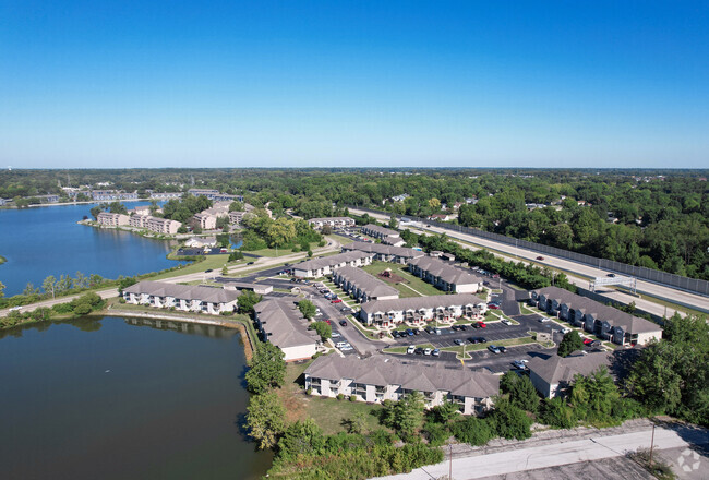 Waterfront Pointe Aerial View - Waterfront Pointe Apartments