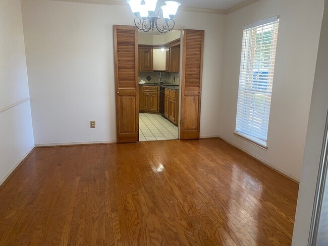 Photo - 11418 Galbreath Dr