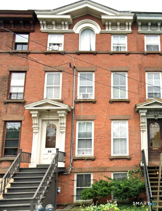 Building Photo - 32 Trumbull St Unit 4