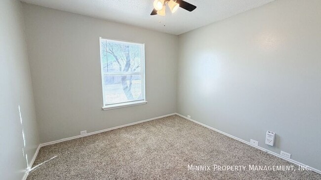 Photo - 2530 107th Dr