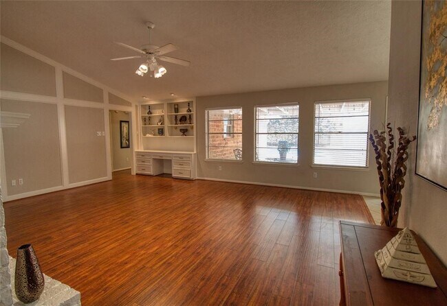 Photo - 2807 Cotton Stock Dr