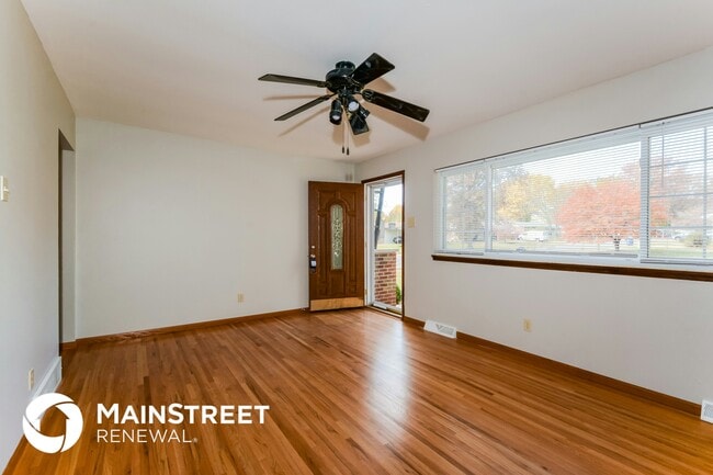 Photo - 26 Radford Dr