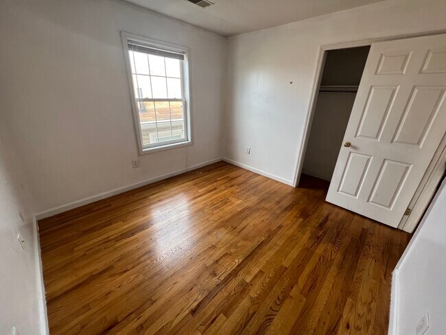 Photo - 75 Columbia Ave Unit 2