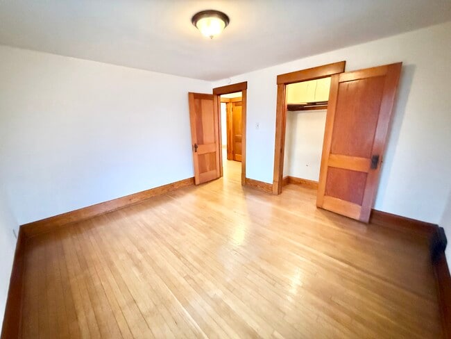 Photo - 1208 19th St NW