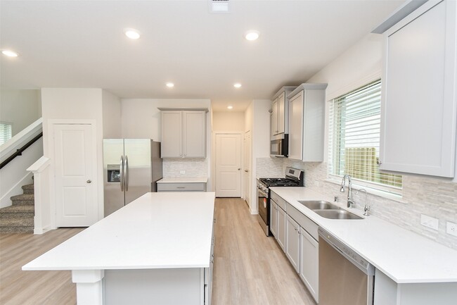 Photo - 17139 Walden Lk Ln