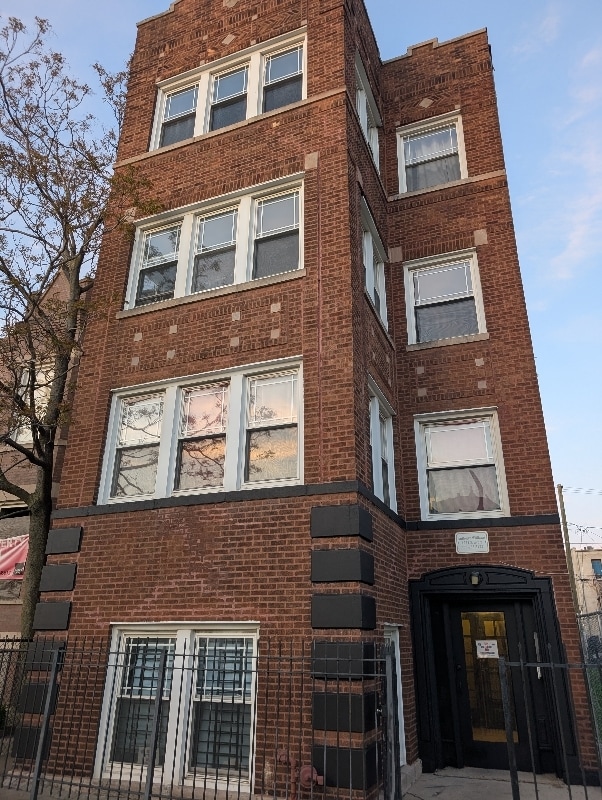 Photo - 1221 S Avers Ave