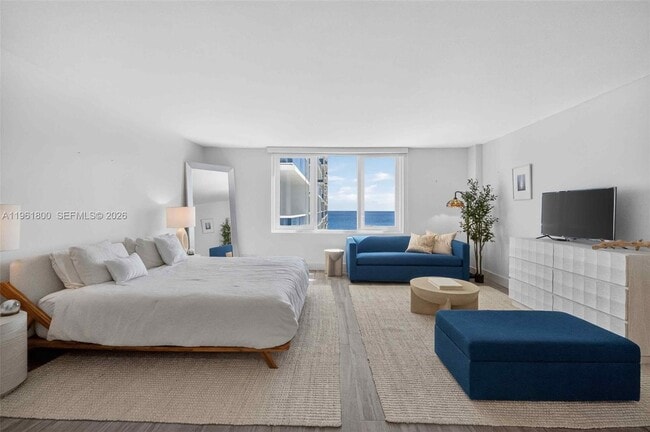 Building Photo - 2301 Collins Ave Unit 943