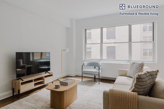 Photo - 136 E 55th St Unidad FL4-ID1618