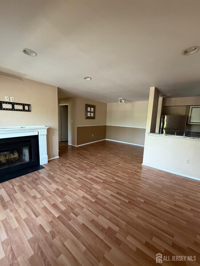 Photo - 1006 Aspen Dr