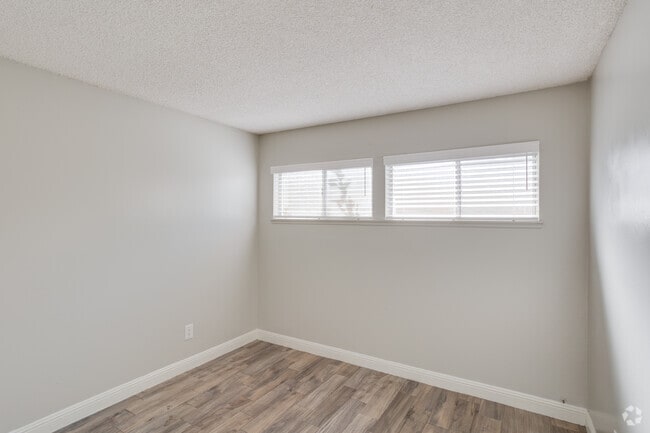 2BR, 1BA - 800SF - Second Bedroom