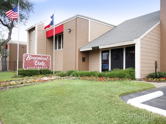 Photo - Braeswood Forest Condos
